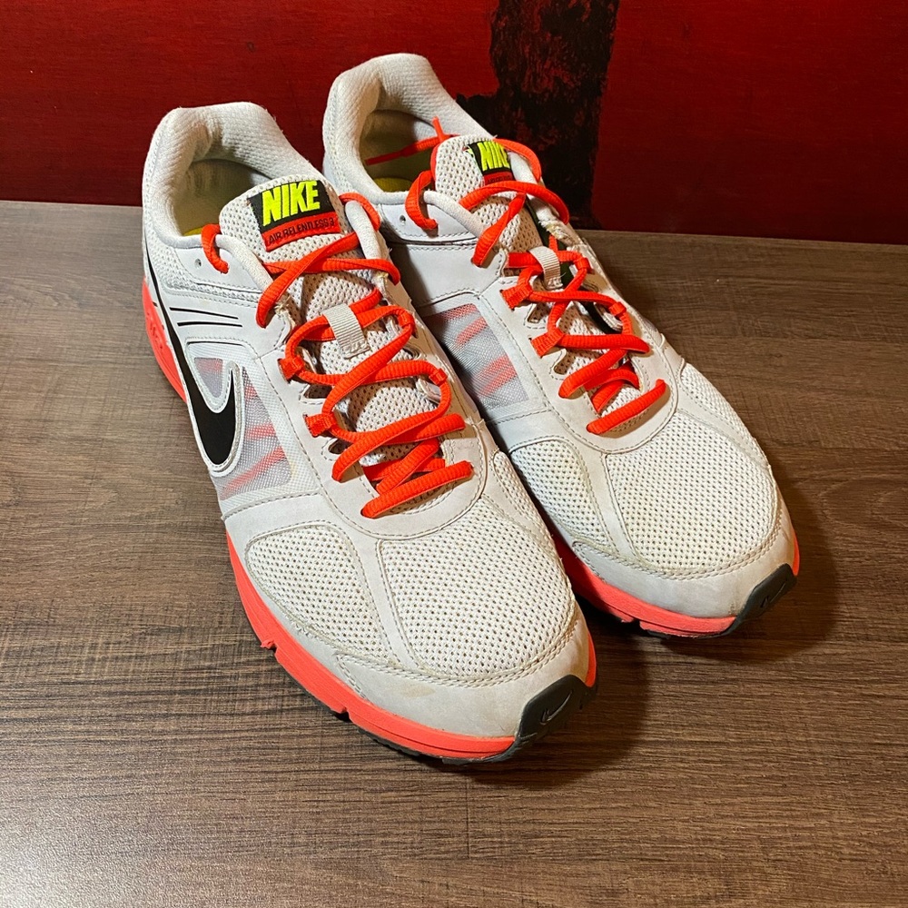 Nike Air Relentless